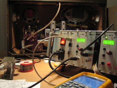 IMG_1414c.JPG (308.28 KiB) 52753 mal betrachtet Stilleben mit c't-Lab